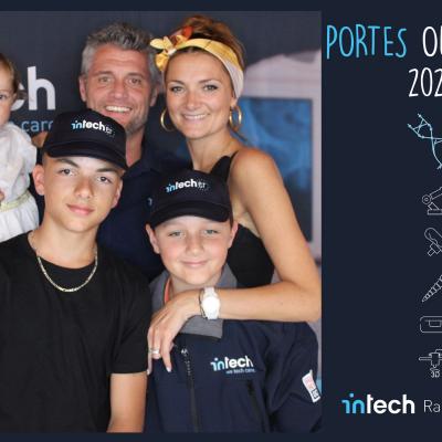 02 07 22 15 44 21 Composition