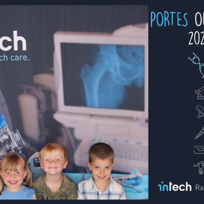 02 07 22 16 20 12 Composition