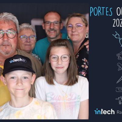 02 07 22 16 34 33 Composition